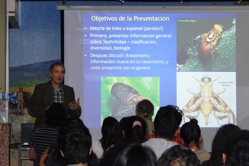 CHARLAS INFORMATIVAS